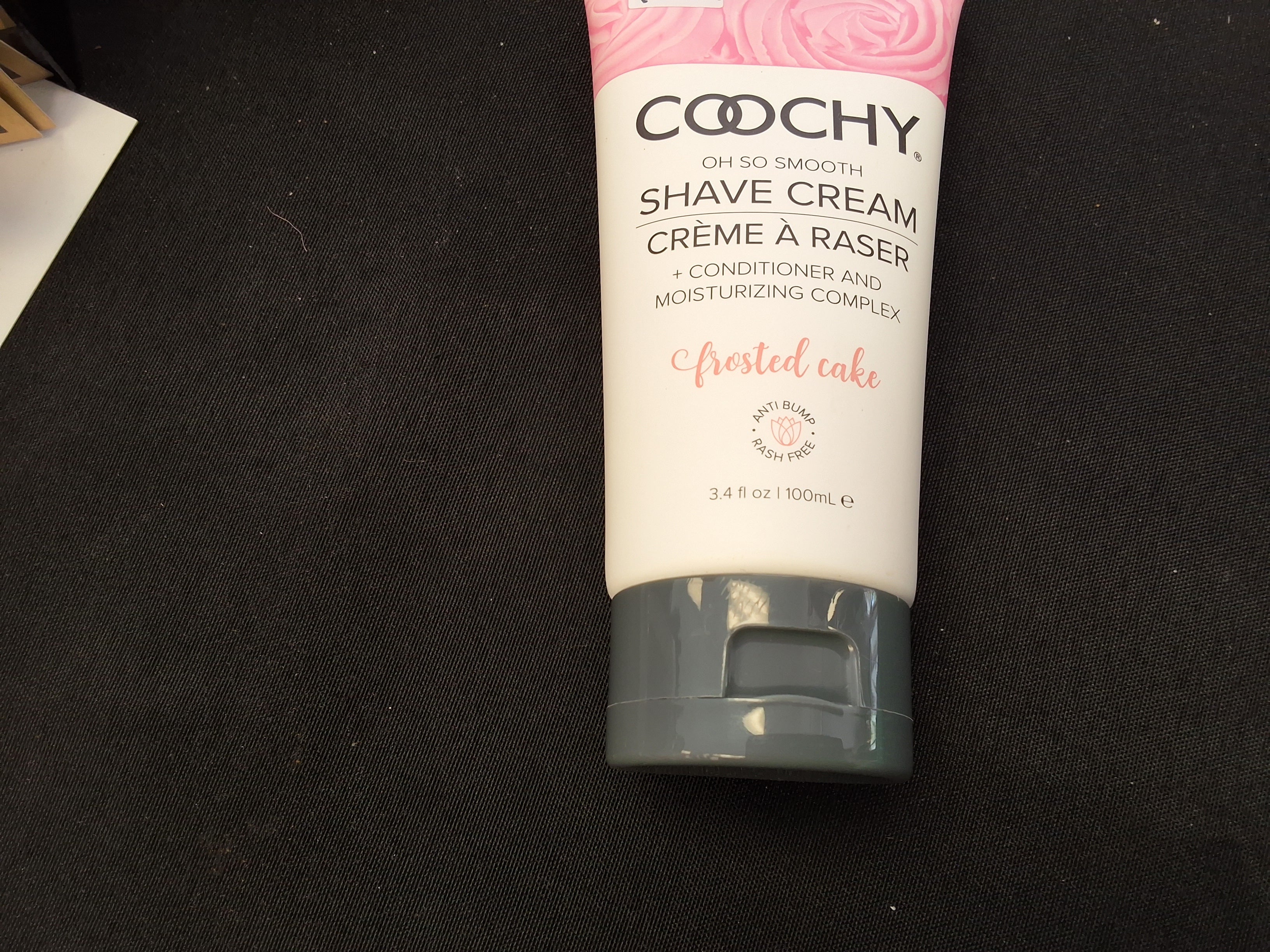 Coochy Rash-Free Shave Cream – Frosted Cake 3.5 oz